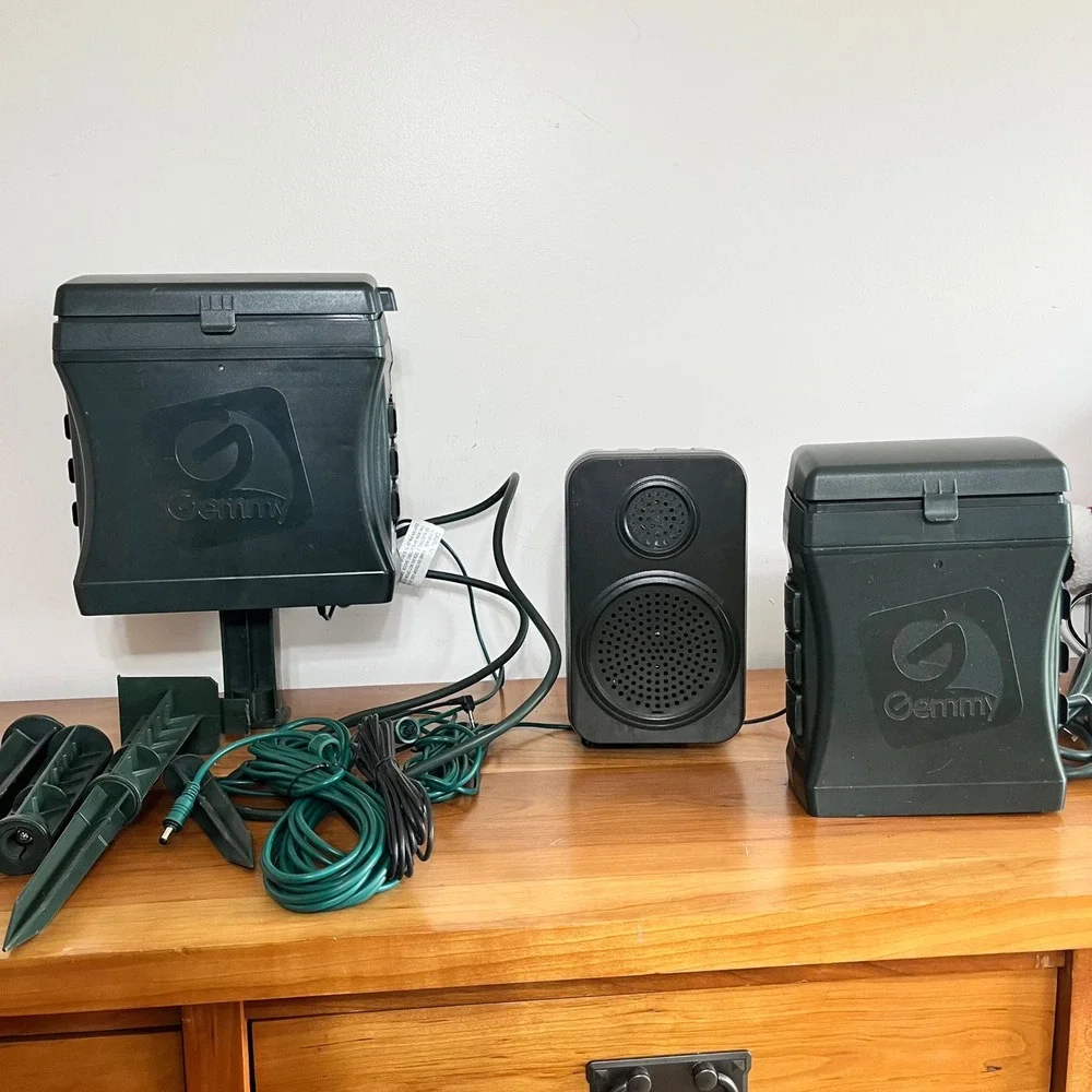 Gemmy Holiday Lightshow Music and Light Show Control Box System 12 Outlets 80232